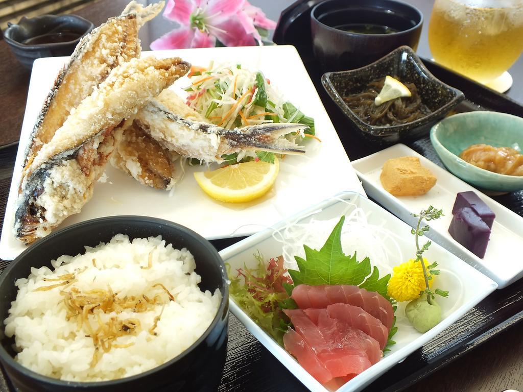 Hotel Hamahigashima Resort Uruma Ngoại thất bức ảnh